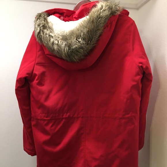 Red rain jacket - Picture 4 of 8